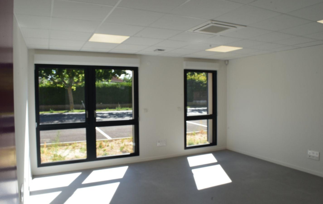 Annonces CHALONS : Office | CHALONS-EN-CHAMPAGNE (51000) | 26 m2 | 811 € 