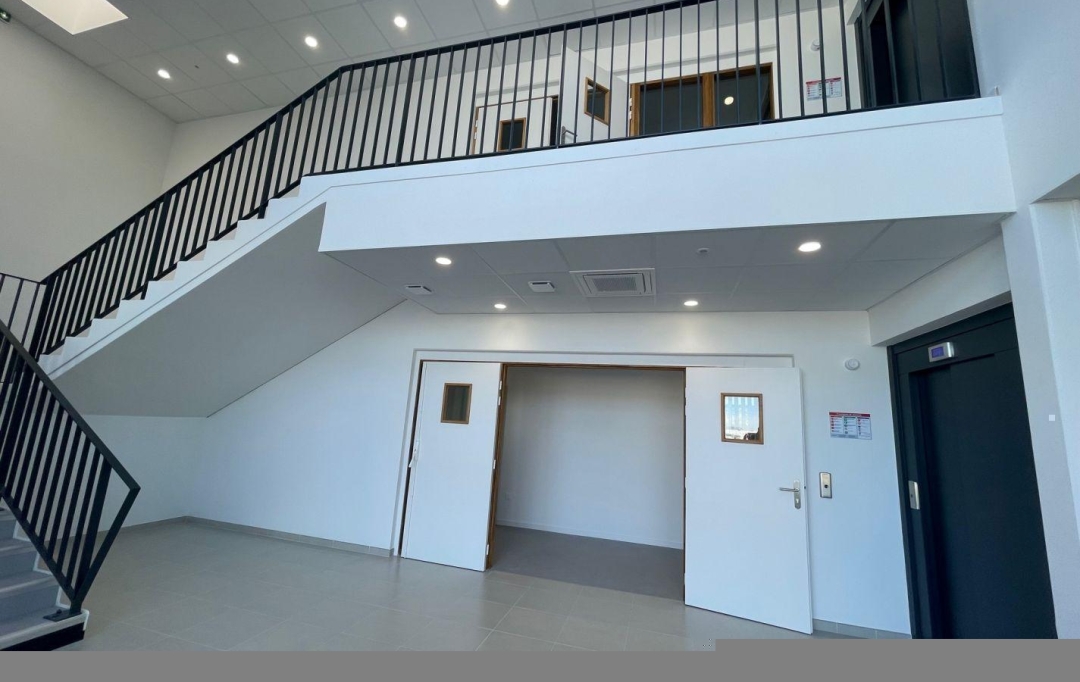 Annonces CHALONS : Local / Bureau | CHALONS-EN-CHAMPAGNE (51000) | 50 m2 | 1 590 € 